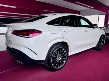 GLE 400d Coupe AMG Paket Pano Luft Burmester 21