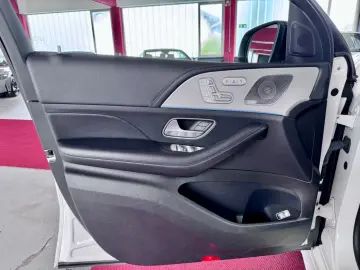 GLE 400d Coupe AMG Paket Pano Luft Burmester 21