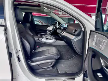 GLE 400d Coupe AMG Paket Pano Luft Burmester 21