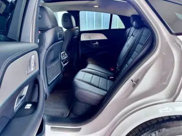 GLE 400d Coupe AMG Paket Pano Luft Burmester 21