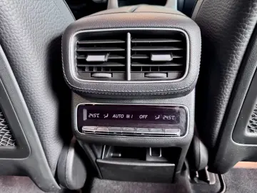 GLE 400d Coupe AMG Paket Pano Luft Burmester 21