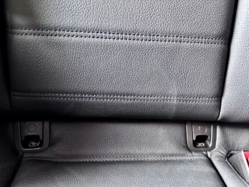 GLE 400d Coupe AMG Paket Pano Luft Burmester 21