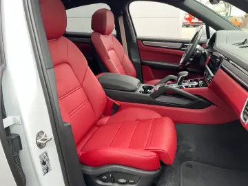 Porsche Cayenne CAYENNE COUPE PLATINUM EDITION