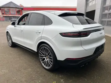 Porsche Cayenne CAYENNE COUPE PLATINUM EDITION