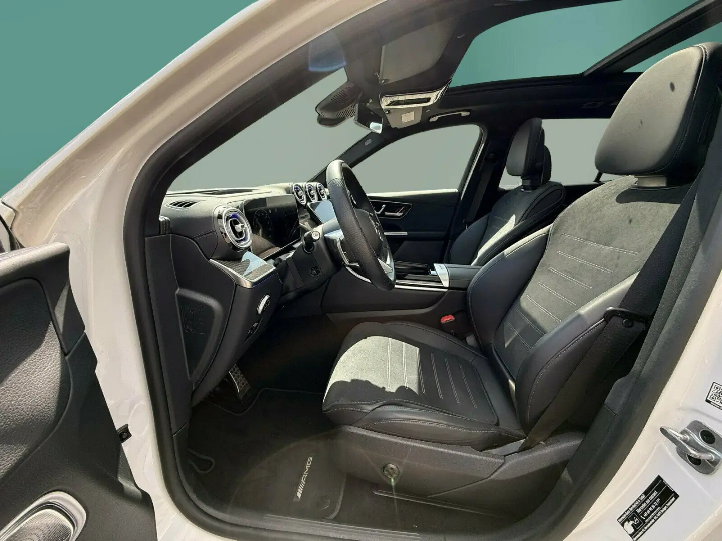 GLC 300 4M AMG NIGHT PANO BURME 360  HUD MEMORY