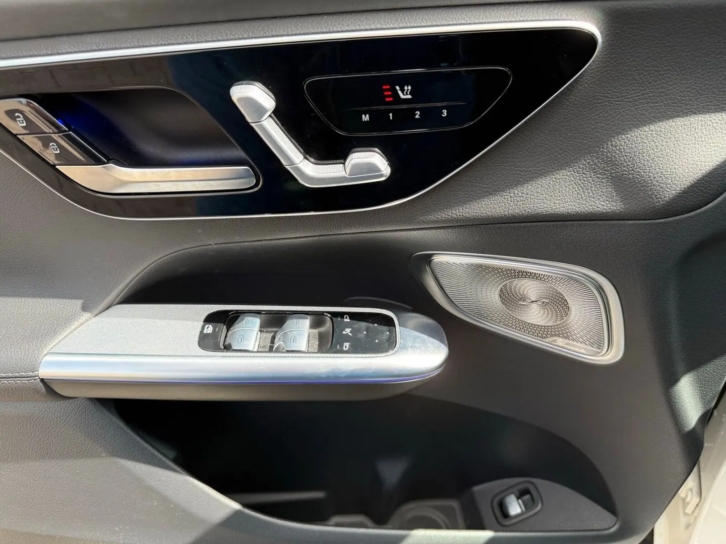 GLC 300 4M AMG NIGHT PANO BURME 360  HUD MEMORY