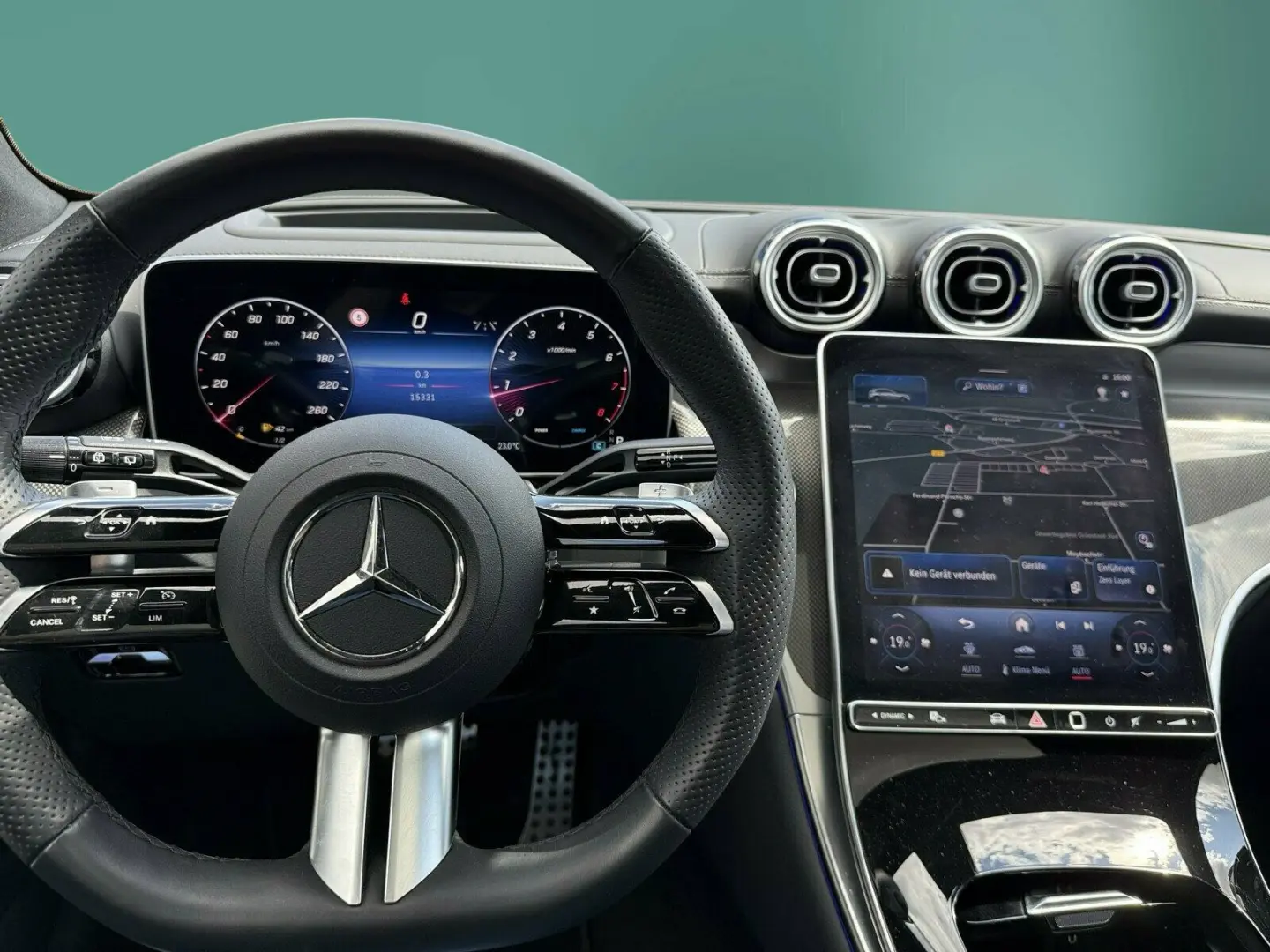GLC 300 4M AMG NIGHT PANO BURME 360  HUD MEMORY