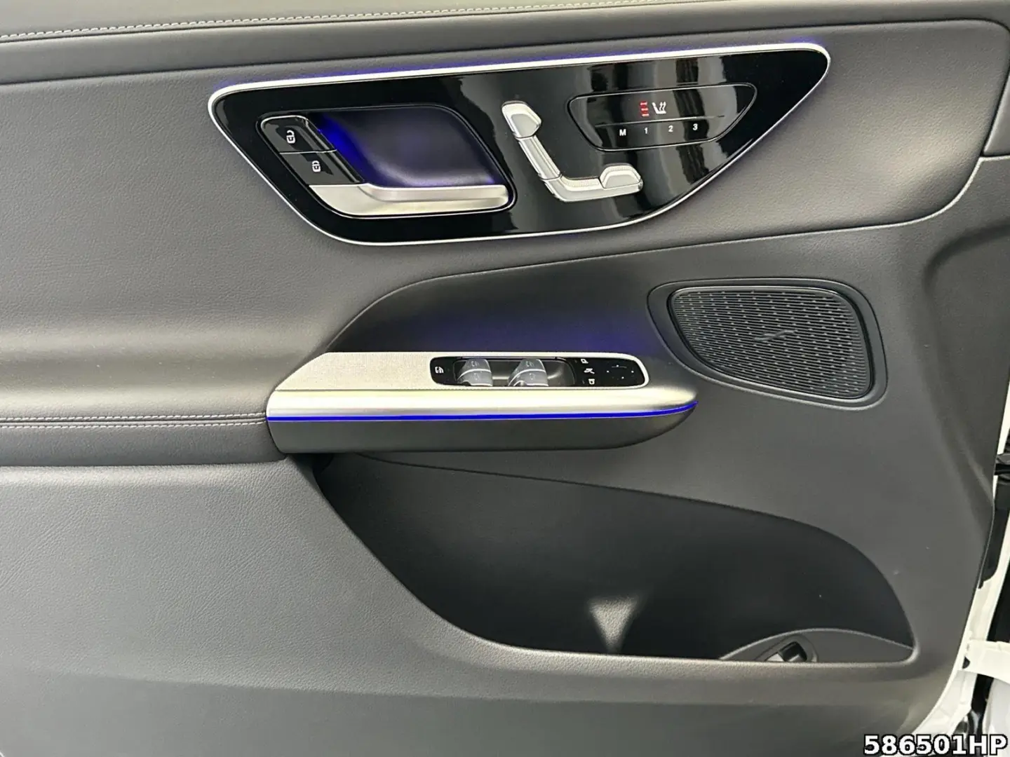 GLC 300 d 4M AMG  Night AHK Panorama Memory 360