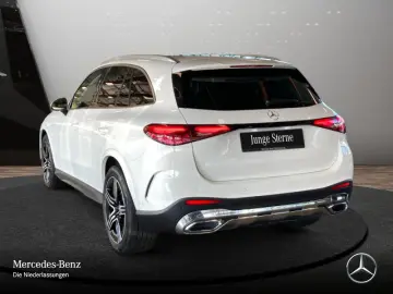 GLC220d 4M AMG Advanced  Pano AHK Distr 20