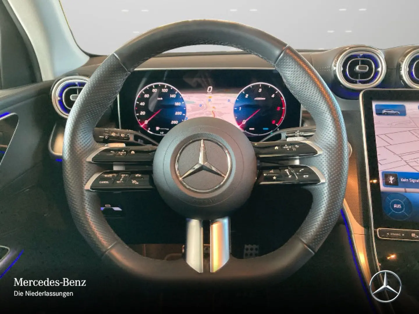 GLC220d 4M AMG Advanced  Pano AHK Distr 20