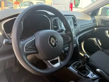 Renault Megane TCE 114 GPF Life