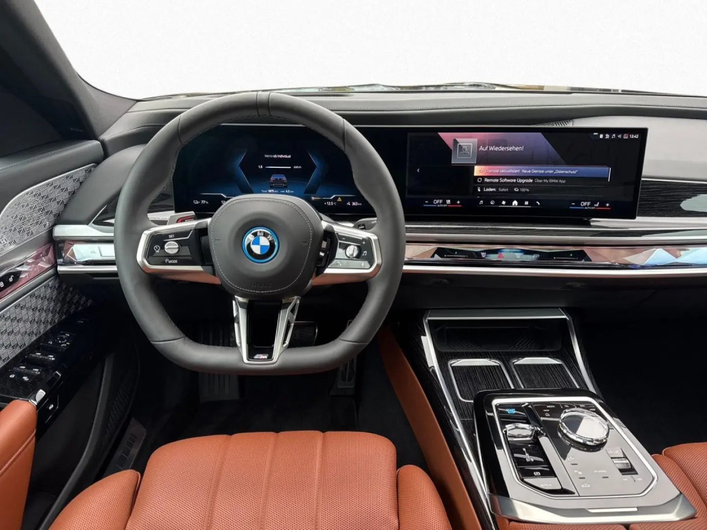 BMW i7 xDr60
