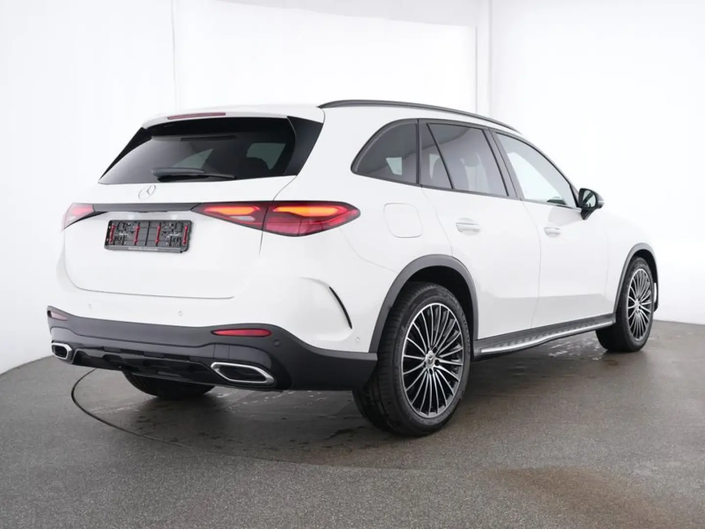 GLC 300 4M AMG-Sport DIGITAL 360 Pano AHK Night