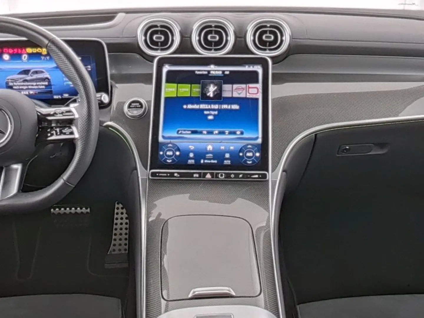 GLC 300 4M AMG-Sport DIGITAL 360 Pano AHK Night