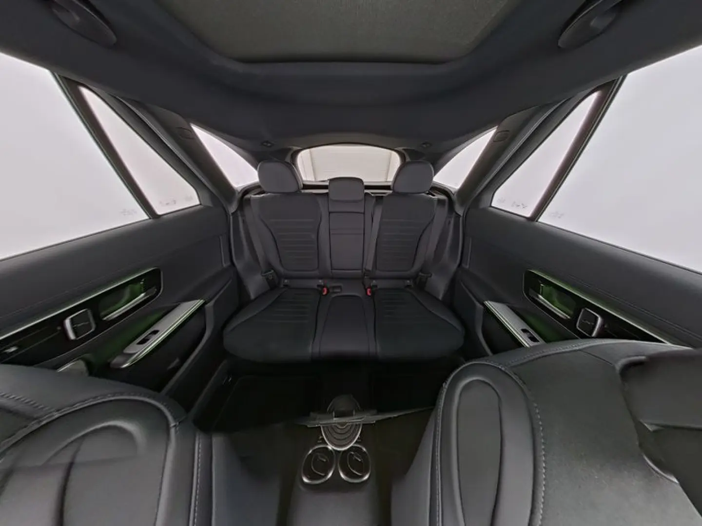 GLC 300 4M AMG-Sport DIGITAL 360 Pano AHK Night