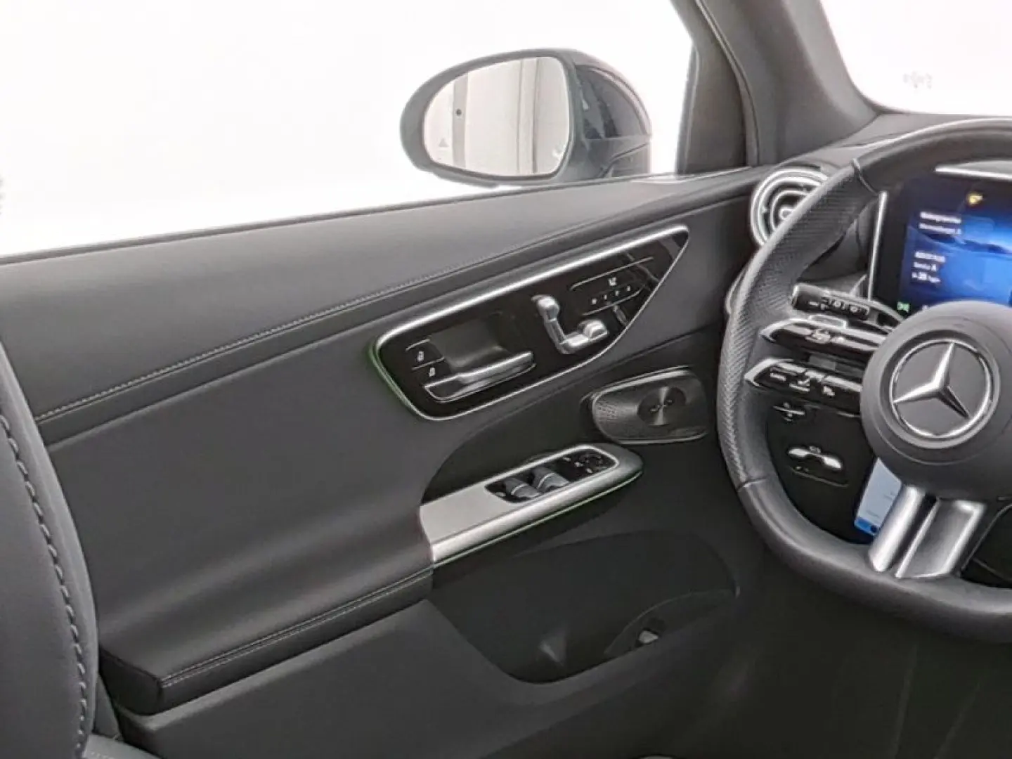 GLC 300 4M AMG-Sport DIGITAL 360 Pano AHK Night