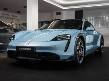 Taycan 4 Cross Turismo