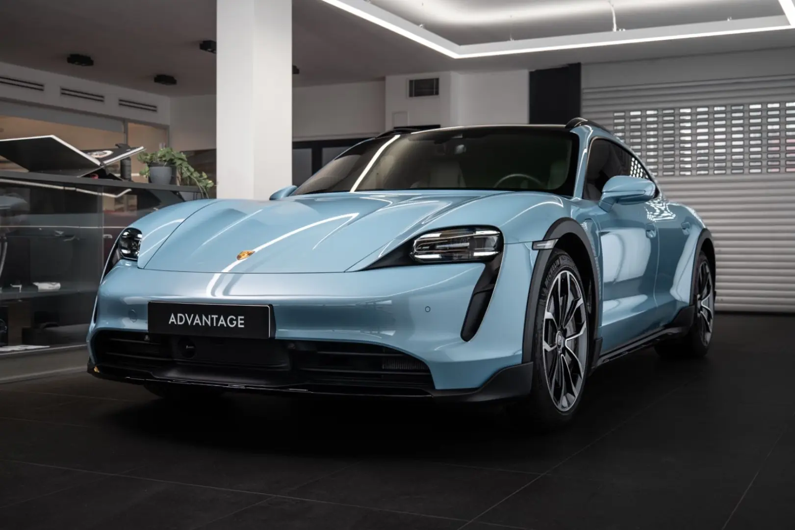 Taycan 4 Cross Turismo