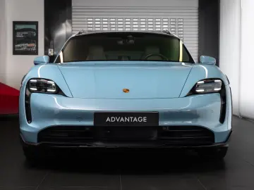 Taycan 4 Cross Turismo