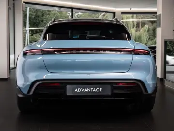 Taycan 4 Cross Turismo