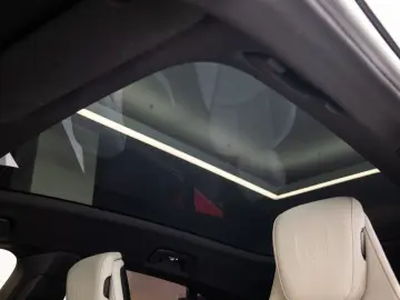 Taycan 4 Cross Turismo