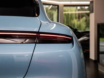 Taycan 4 Cross Turismo