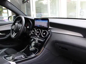 Mercedes-Benz GLC 300 e 4Matic Navi Piele Cameră