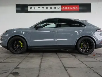 Cayenne Coupe E-Hybrid P-Display SpAbgas AHK 18W