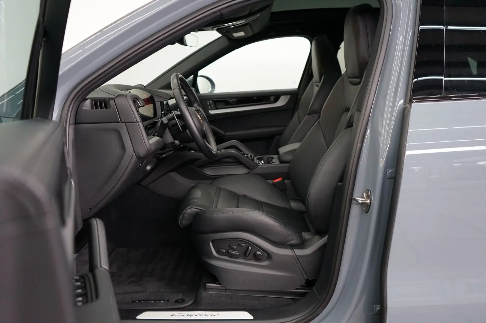 Cayenne Coupe E-Hybrid P-Display SpAbgas AHK 18W