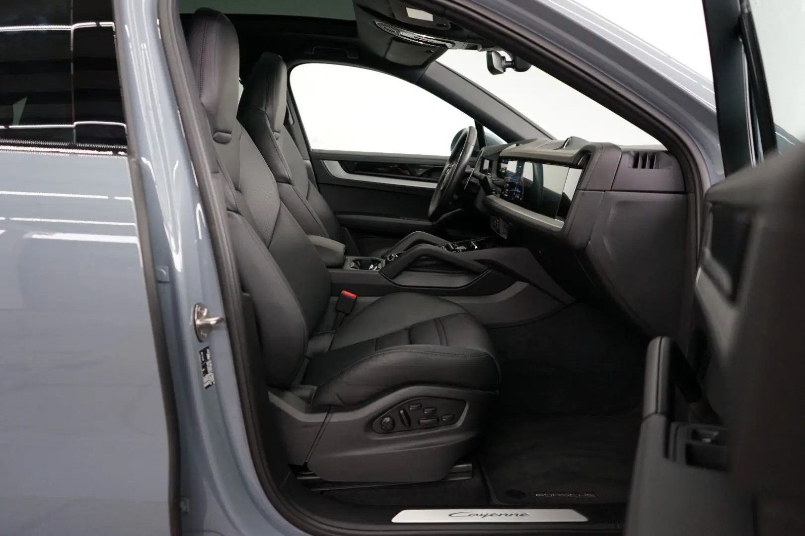 Cayenne Coupe E-Hybrid P-Display SpAbgas AHK 18W