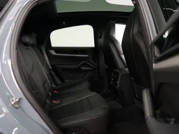 Cayenne Coupe E-Hybrid P-Display SpAbgas AHK 18W