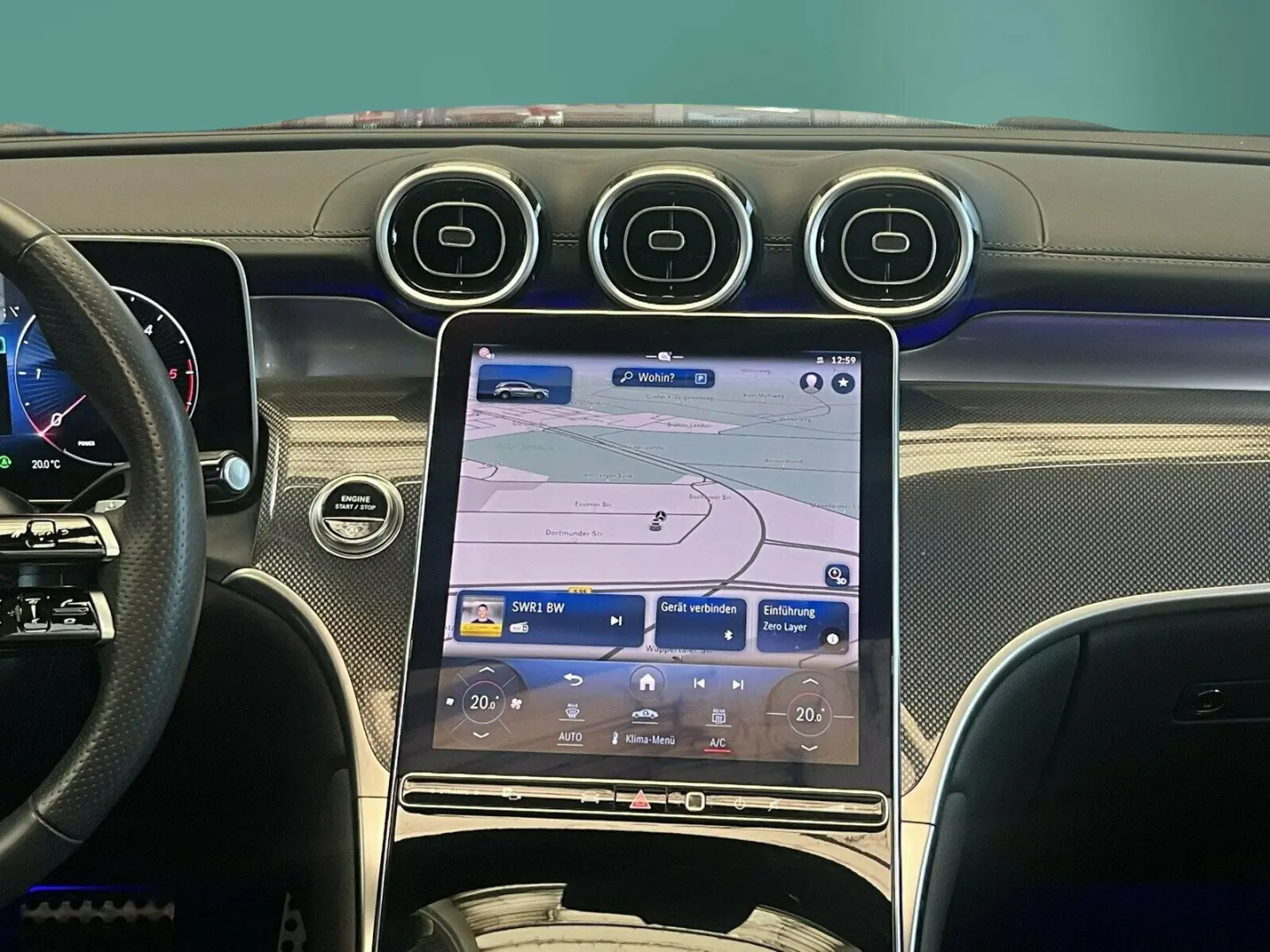 GLC 300 d 4M AMG AHK DISTRO PANO 360  MEMO EASYP