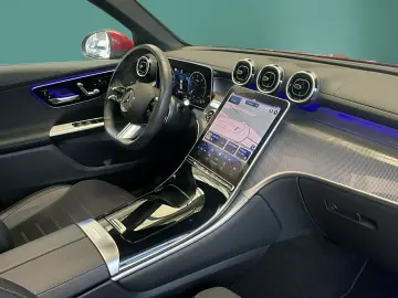 GLC 300 d 4M AMG AHK DISTRO PANO 360  MEMO EASYP