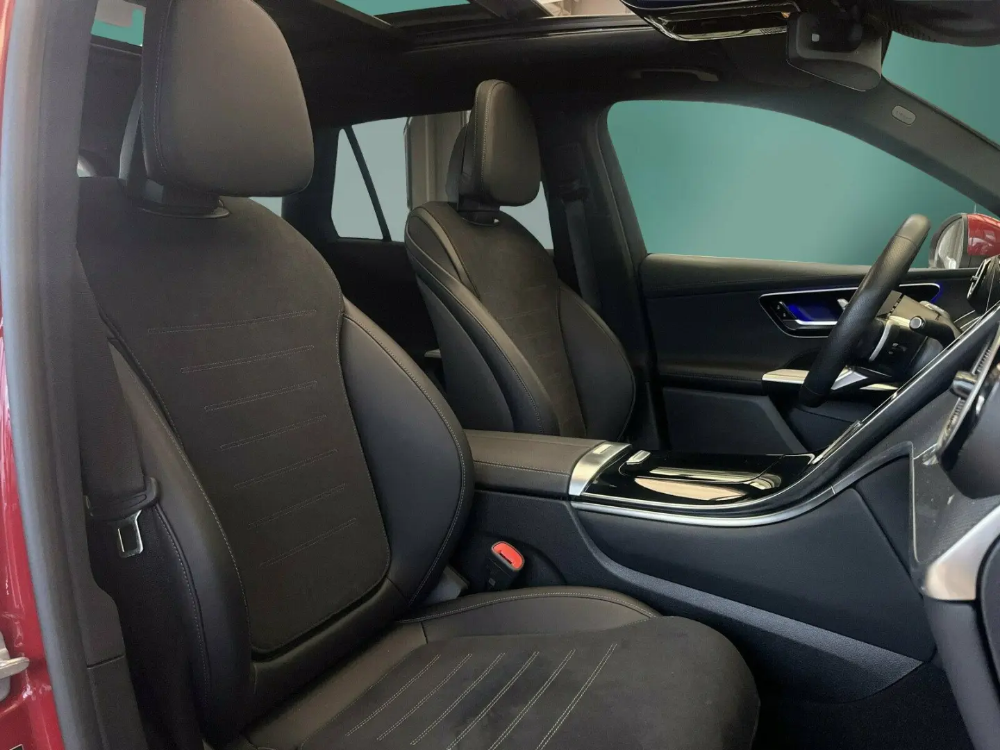 GLC 300 d 4M AMG AHK DISTRO PANO 360  MEMO EASYP