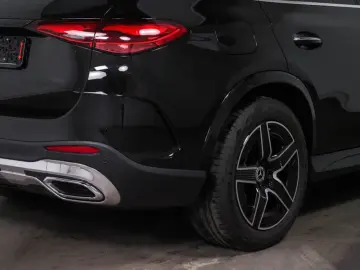 GLC 220 d 4M AMG-Sport 360 Pano Burm HUD AHK 19'