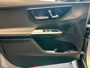 GLC 300 de 4M AMG Prem. Night DigiL Pano AHK HuD