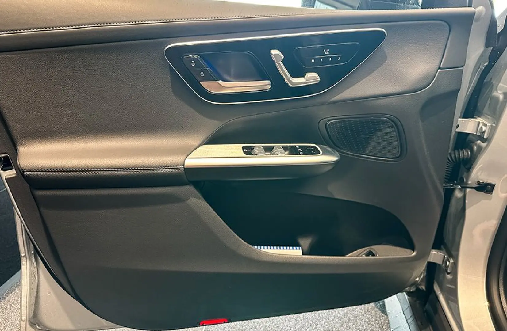 GLC 300 de 4M AMG Prem. Night DigiL Pano AHK HuD