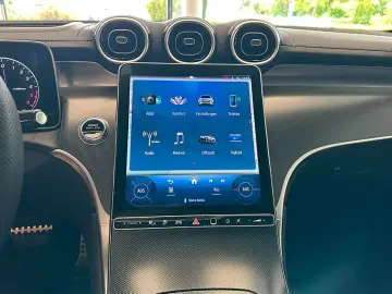 GLC 300 de 4M AMG Prem. Night DigiL Pano AHK HuD