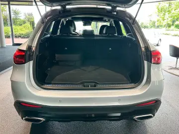 GLC 300 de 4M AMG Prem. Night DigiL Pano AHK HuD