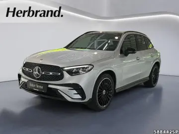 GLC 300 d 4M AMG  AHK Pano 20 Zoll Night Memory