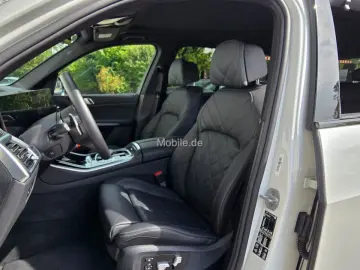 X5 xDrive40i M Sportpaket PanoSky AHK DAPro h k