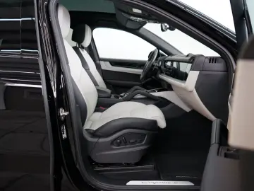 Cayenne Coupe S E-Hybrid P-Display HeadUp AHK