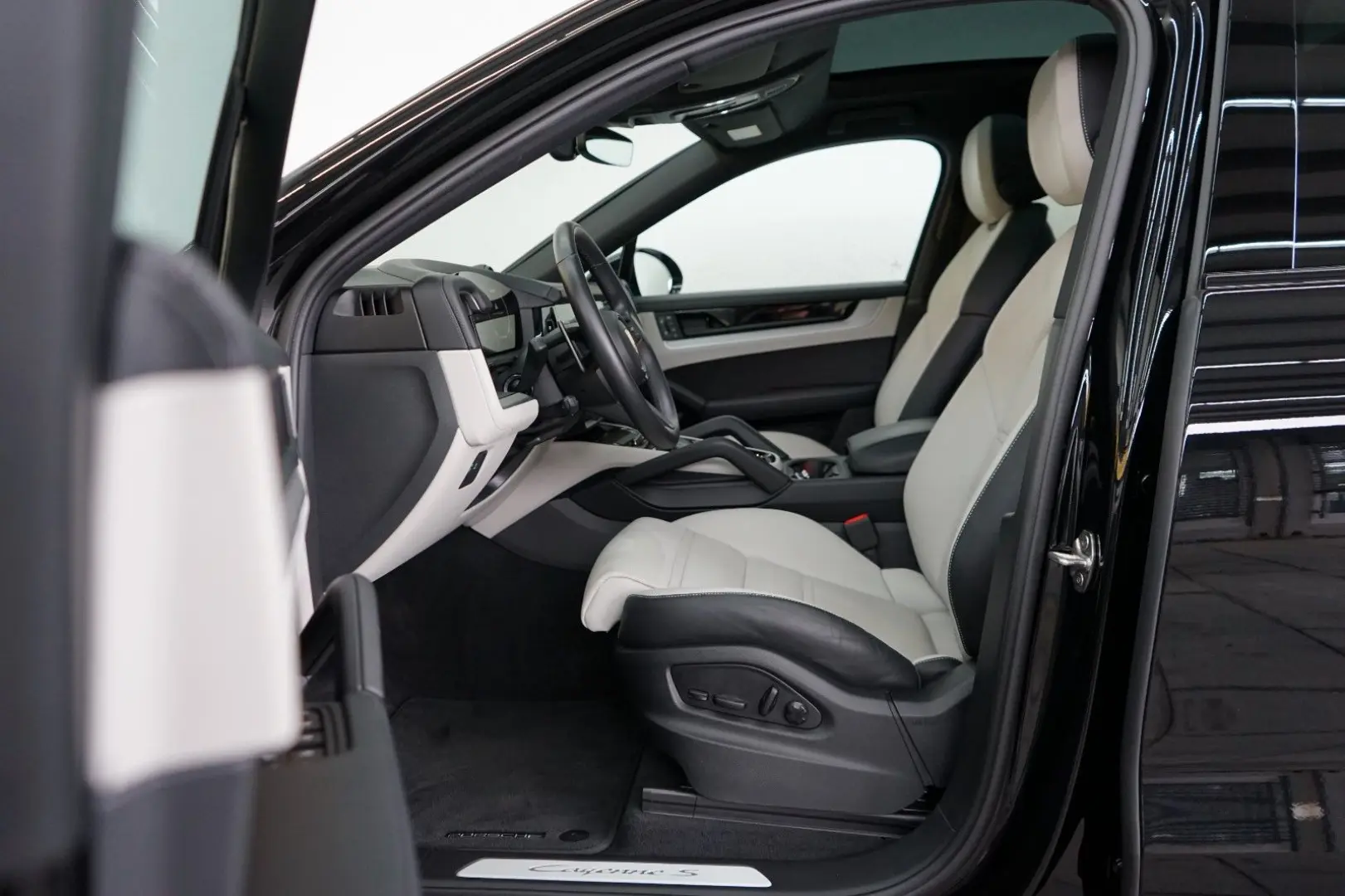 Cayenne Coupe S E-Hybrid P-Display HeadUp AHK