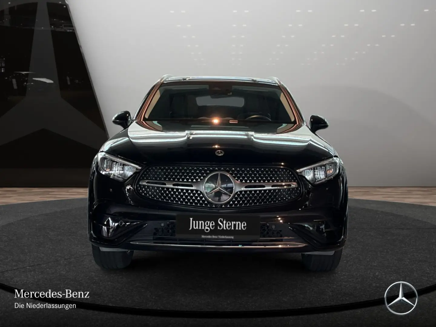 GLC 400 e 4M AMG Adv.PLUS Pano KeylGo AHK 360