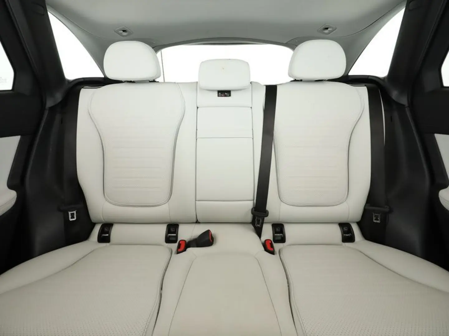 GLC 300 e 4M  AMG Line Premium  DigiLight Pano