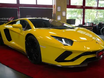 Aventador S CARBON KAMERA NAVI LIFT