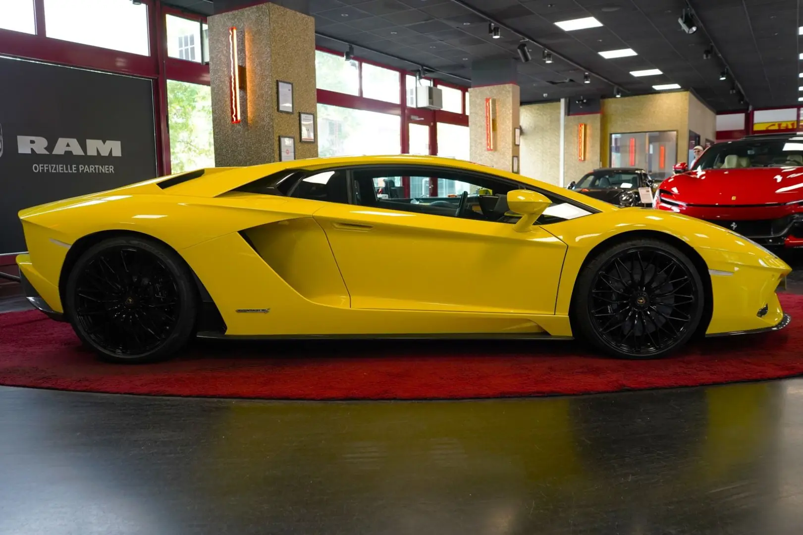 Aventador S CARBON KAMERA NAVI LIFT