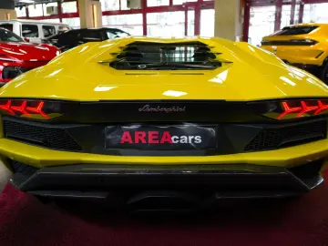 Aventador S CARBON KAMERA NAVI LIFT