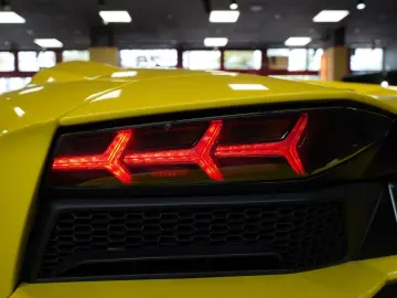 Aventador S CARBON KAMERA NAVI LIFT