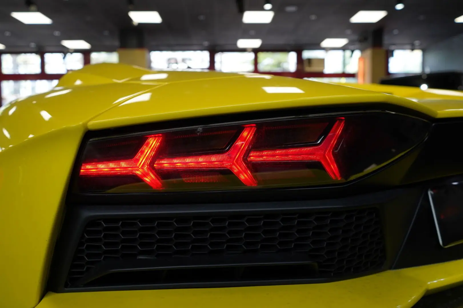 Aventador S CARBON KAMERA NAVI LIFT